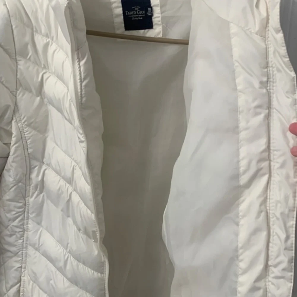 Puffer Jacket - Picture 3 of 8